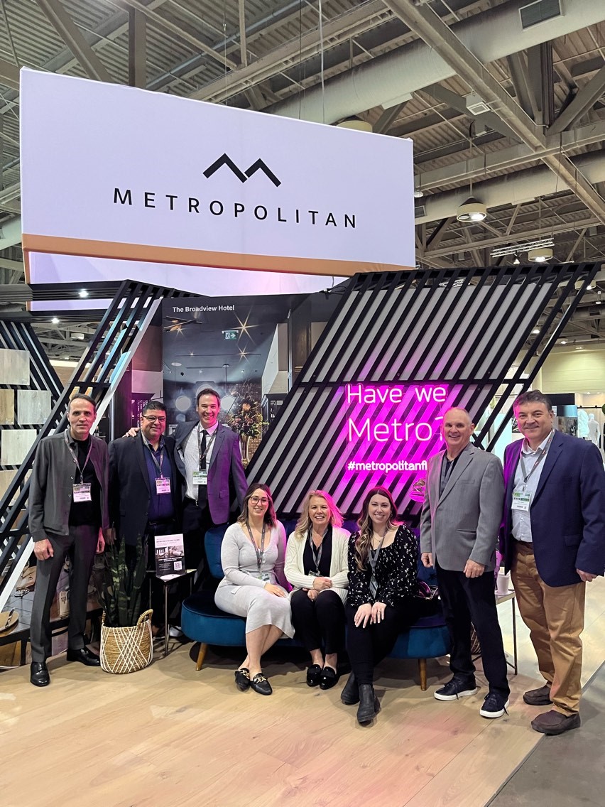 Metropolitan representatives from left to right: President Dave Sandover, Commercial Business Manager Joe Cosentino, Territory Manager Ray Butler, A&D Sales Coordinator Gillian Ferri, Marketing Director Nicole Parr, Digital Marketing Specialist Camille Souliere, Commercial Team Manager Wilf Self, and VP of Business Development for Canada East Andre Tesolin.