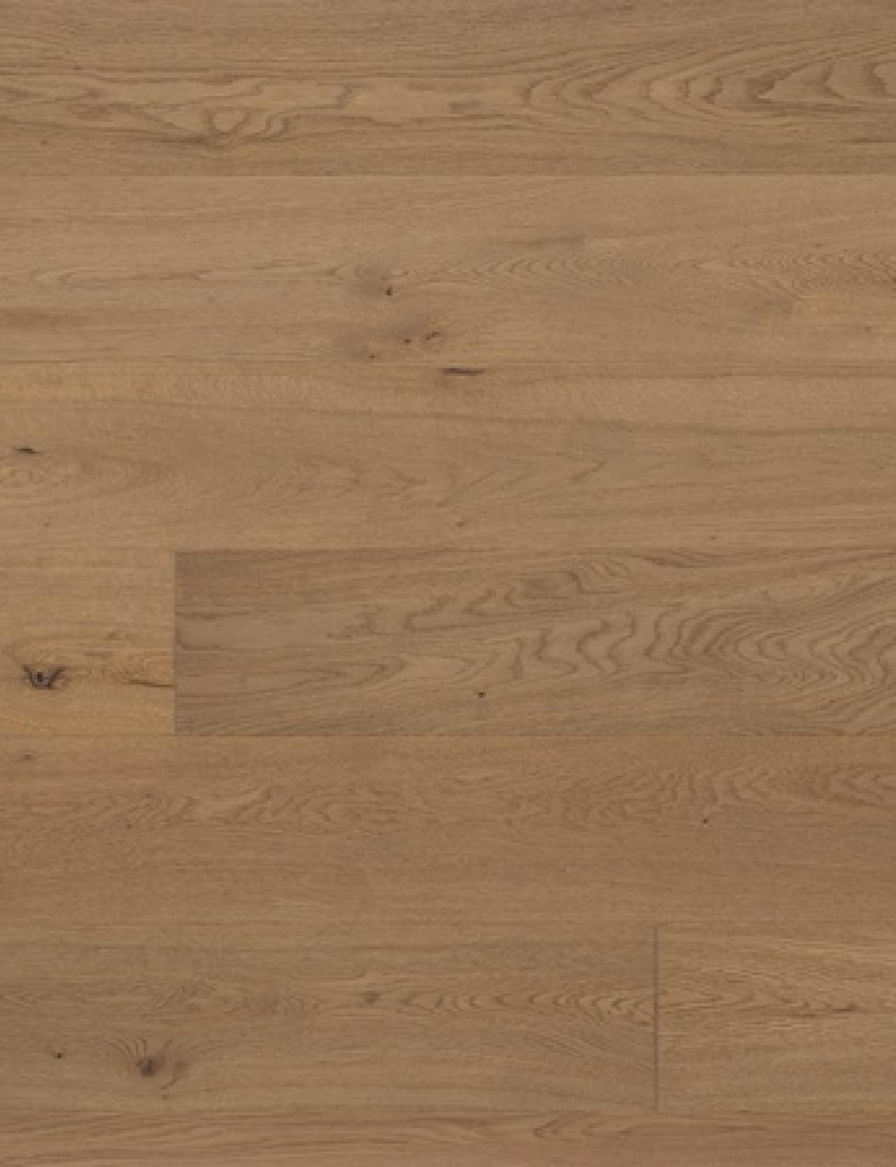 Brushed Oak Sandalwood