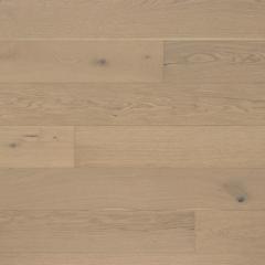 Brushed Oak Clay Pot